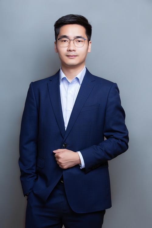 郑英 剪辑与后期总监